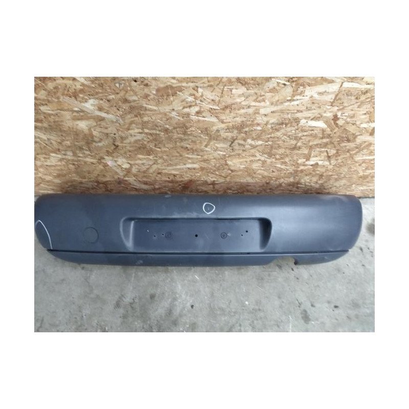 Pare Choc Arriere Ford Fiesta 4 Phase 1 (1)